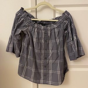 Abercrombie and Fitch off the shoulder blouse